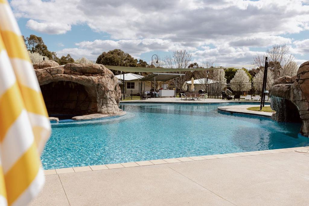 Tindarra Resort Moama Exterior foto