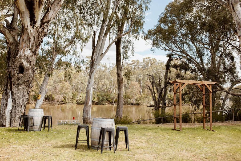 Tindarra Resort Moama Exterior foto